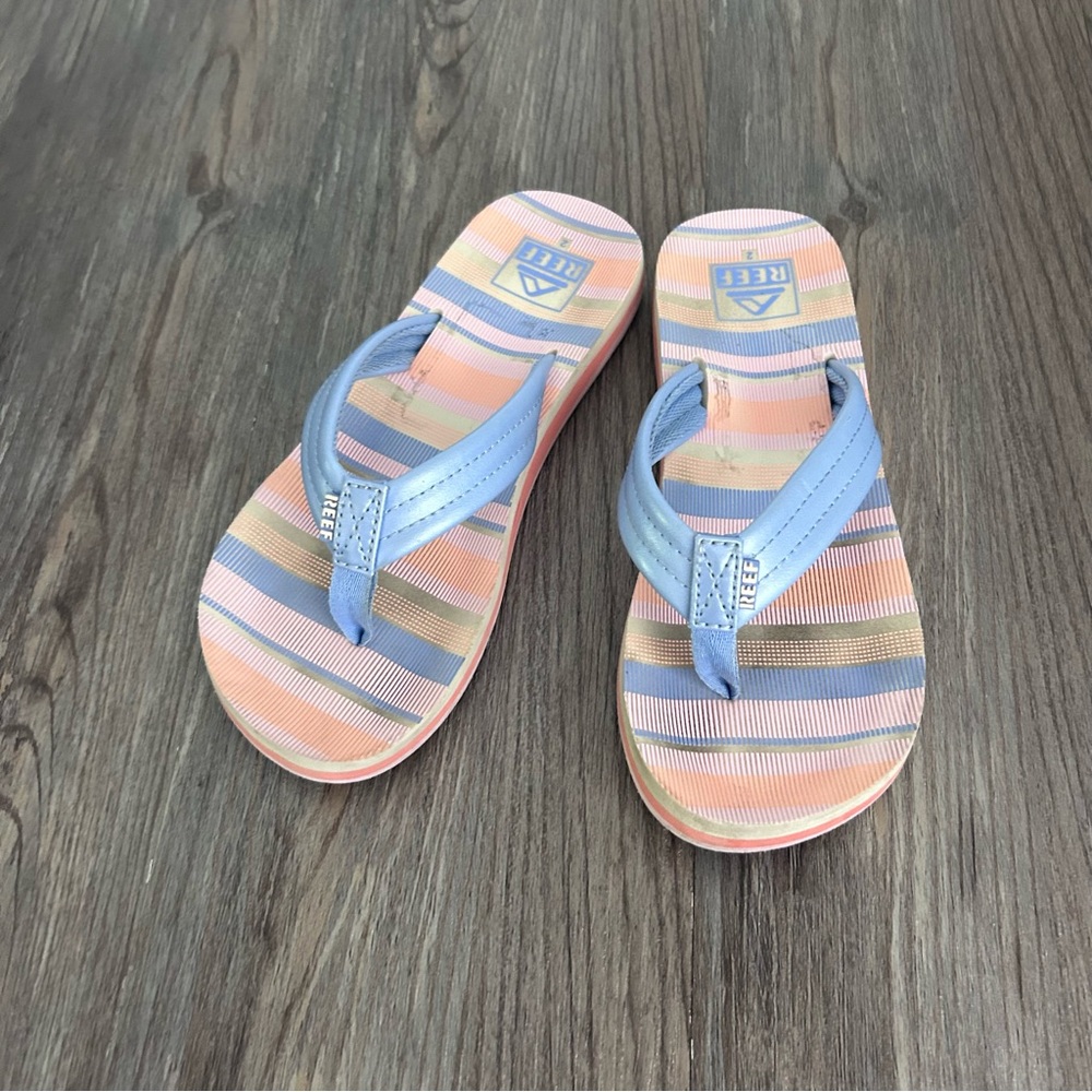 Reef girls sandals size 2